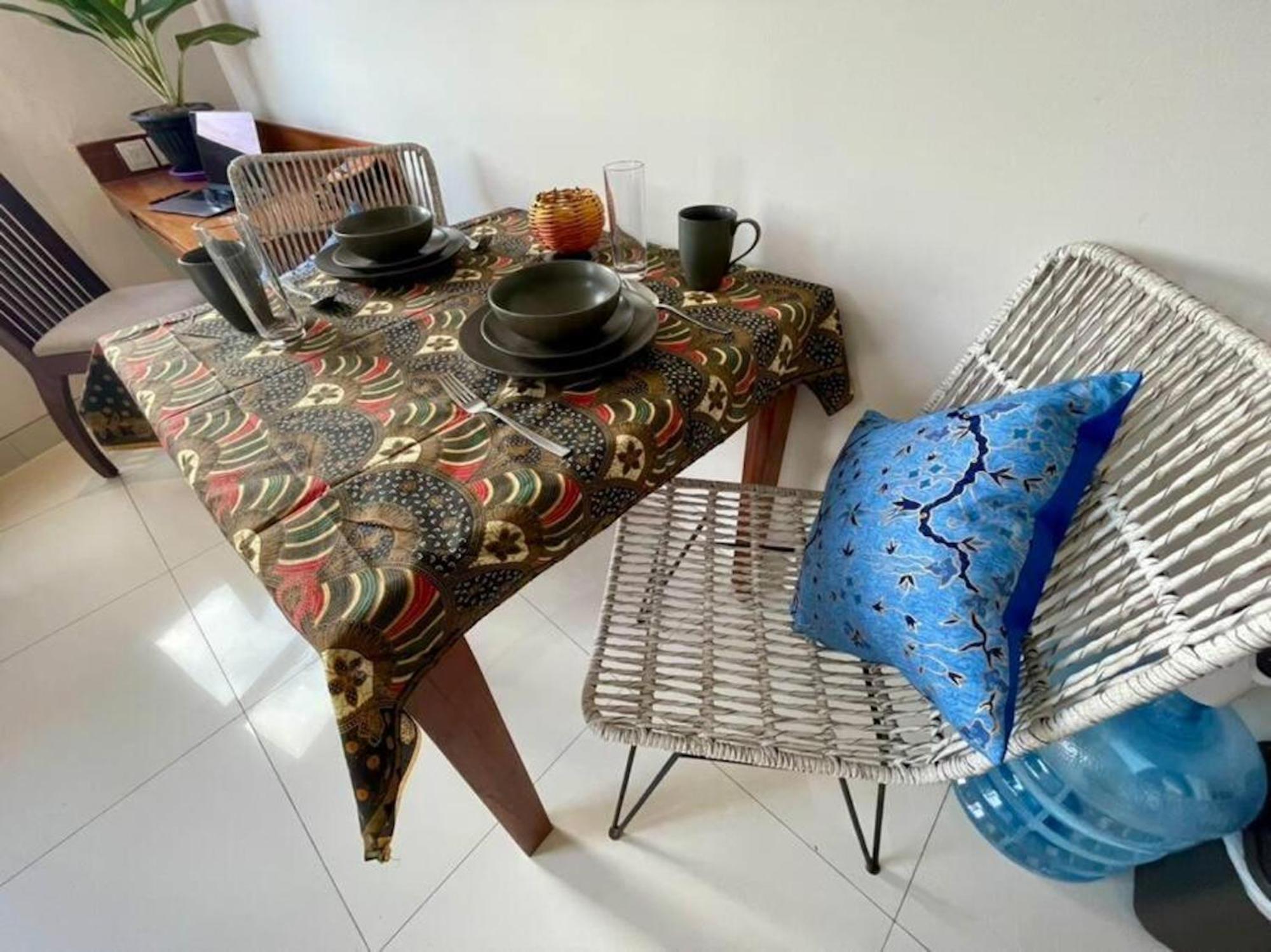 Apartment Bali King 503 - With Mini-kitchen, Resort-style Pool, Wi-fi And Netflix, Ac, Digital Nomad Heaven Seminyak (Bali)