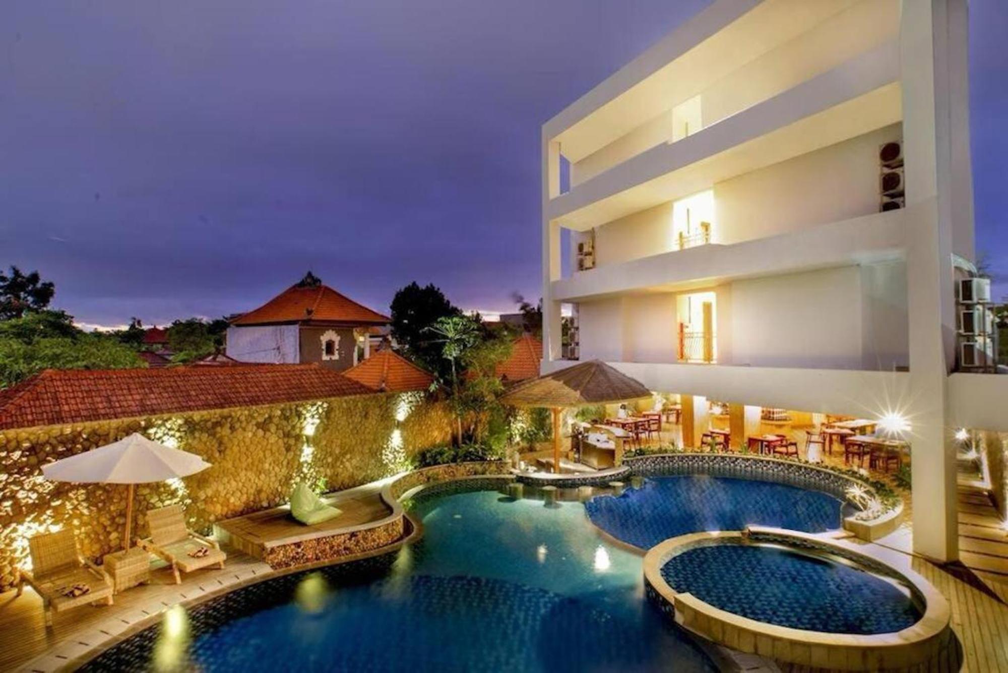 Bali King 503 - With Mini-kitchen, Resort-style Pool, Wi-fi And Netflix, Ac, Digital Nomad Heaven Apartment *