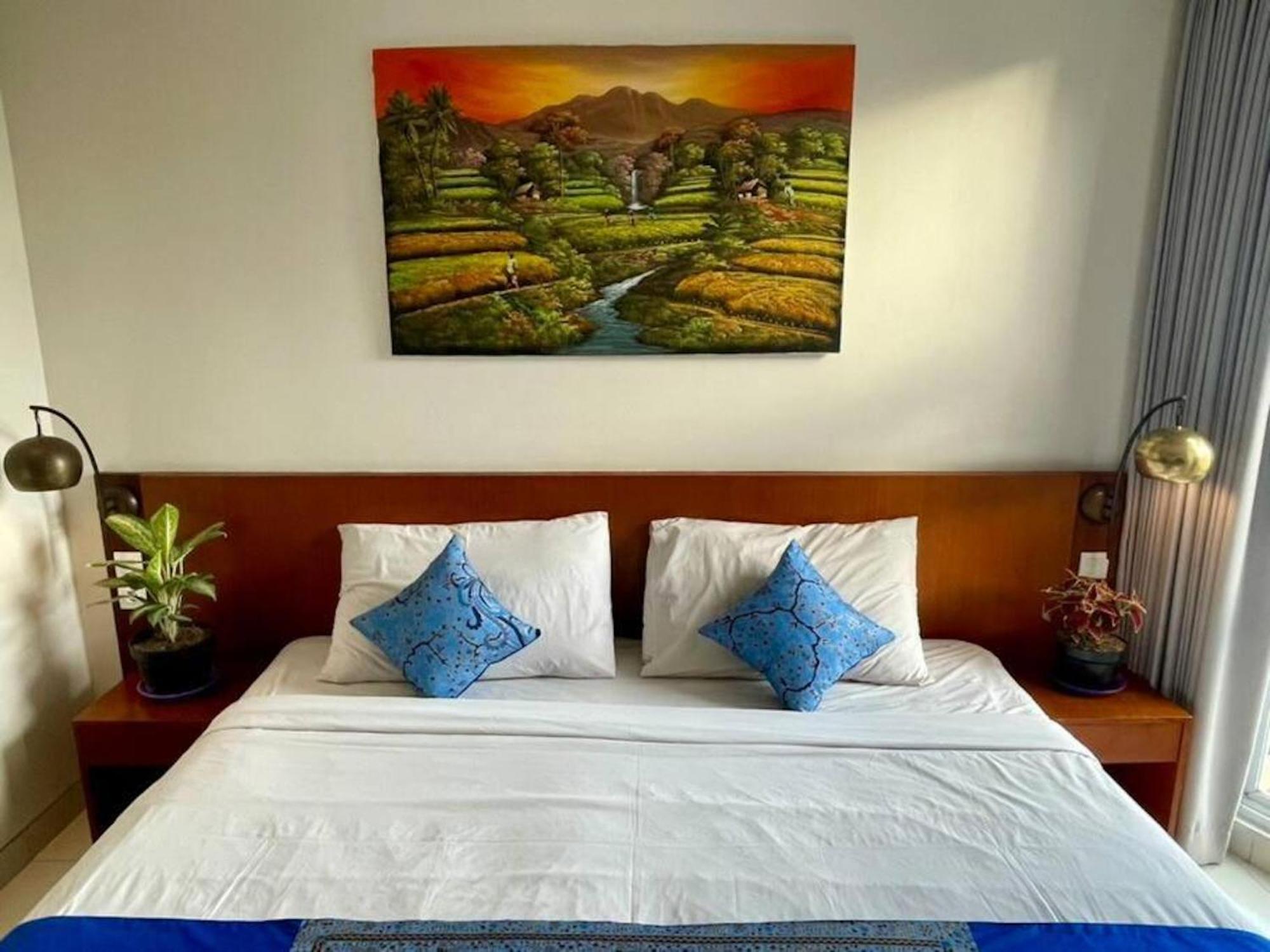 Bali King 503 - With Mini-kitchen, Resort-style Pool, Wi-fi And Netflix, Ac, Digital Nomad Heaven *